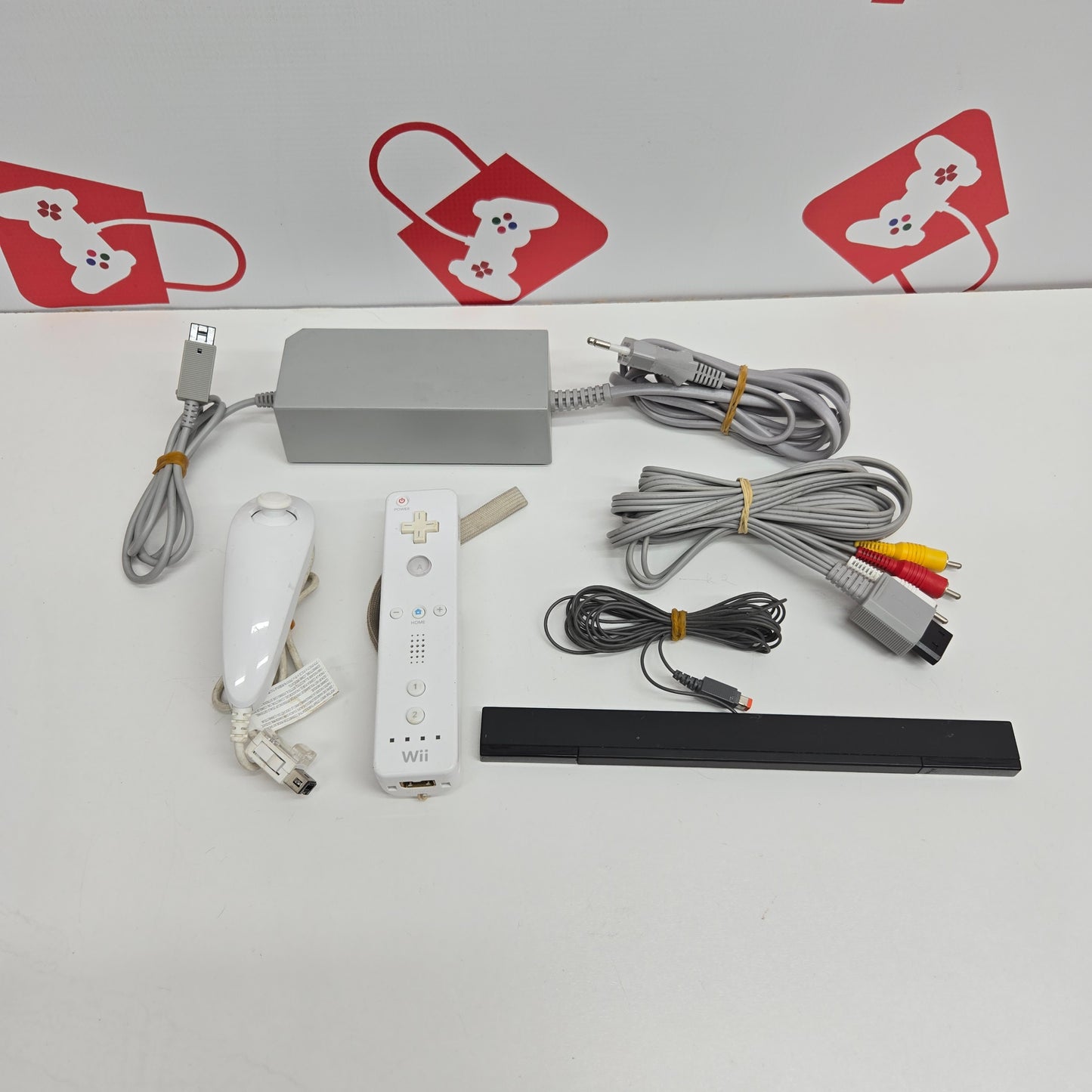 White Nintendo Wii System