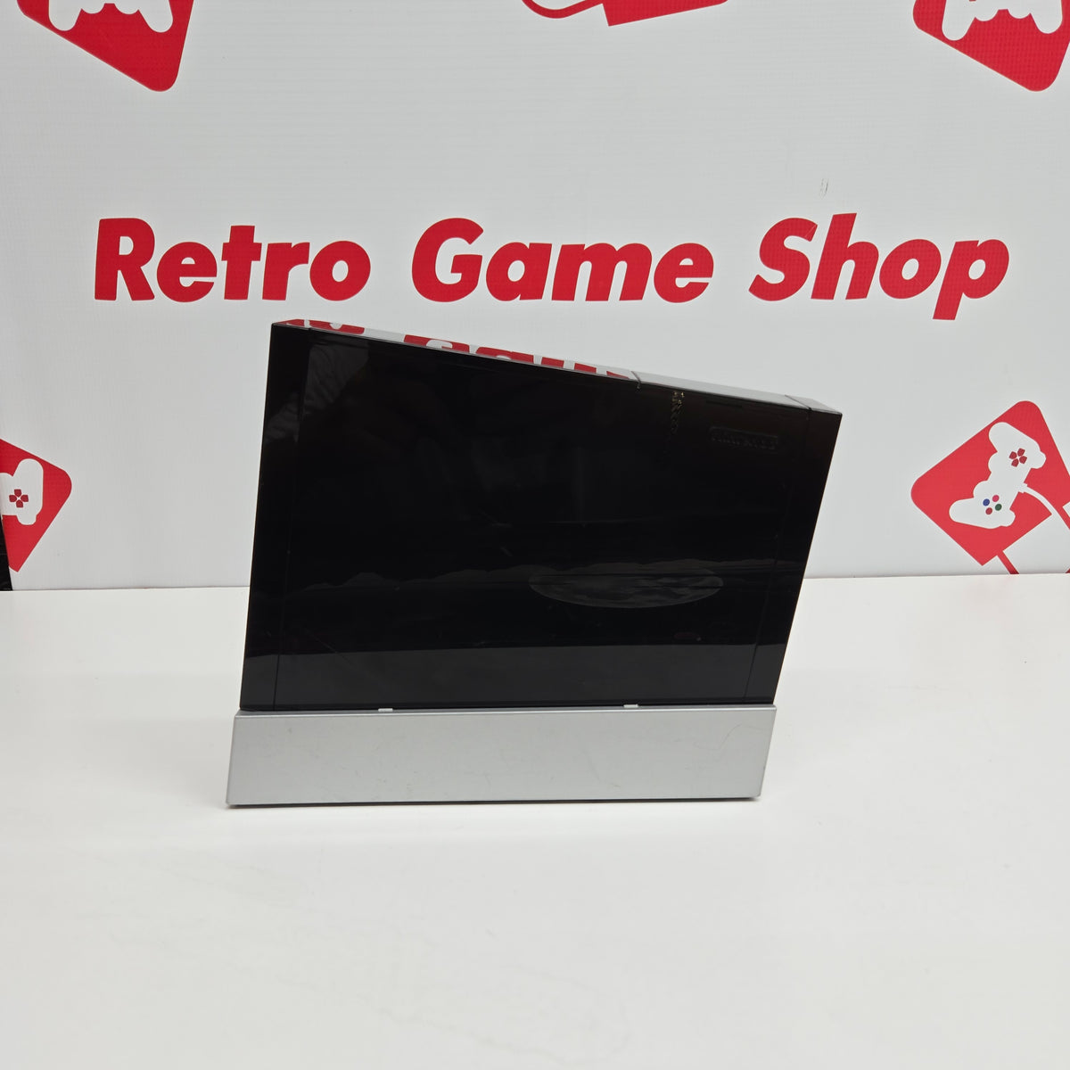 Black Nintendo Wii - Mario Kart Bundle